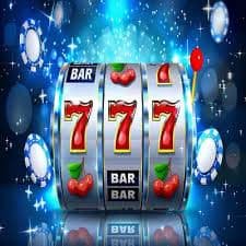 Filipino sports fan watching a live basketball game on dk88 mobile betting